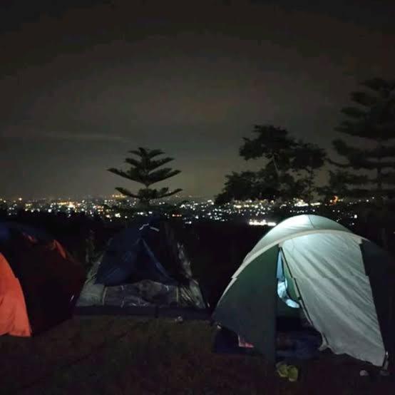 Tapian Ratu Camp Real בוקיטינגי מראה חיצוני תמונה